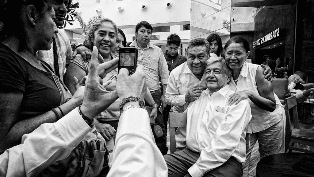 Obrador: Progresismo Nacional Popular